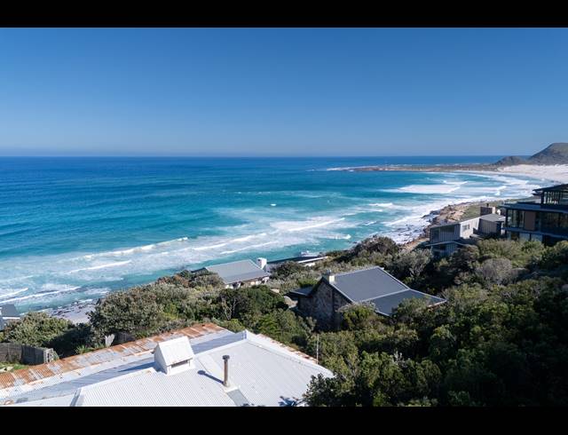 890M² VACANT LAND FOR SALE IN MISTY CLIFFS